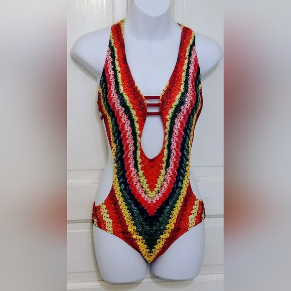 Other - 🌺BUNDLE ONLY🌺 Red and Yellow Sleeveless Cut Out Bodysuit